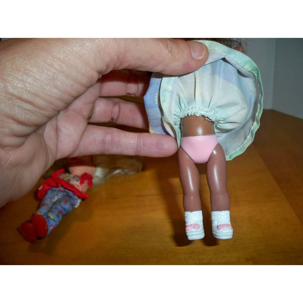 Lot 2 dolls 1999 Barbies Eatin Fun Kelly and 2005‎ McDonalds Jump Rope Alexander